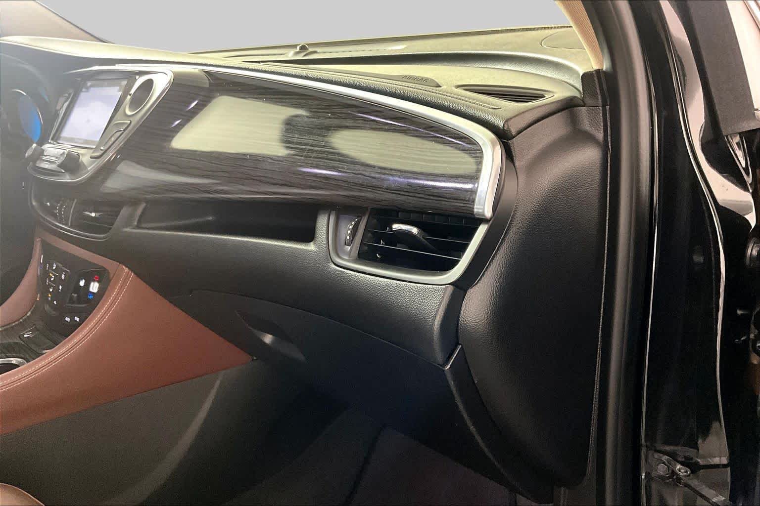 Used 2017 EBONY TWILIGHT METALLIC Buick Essence image 17