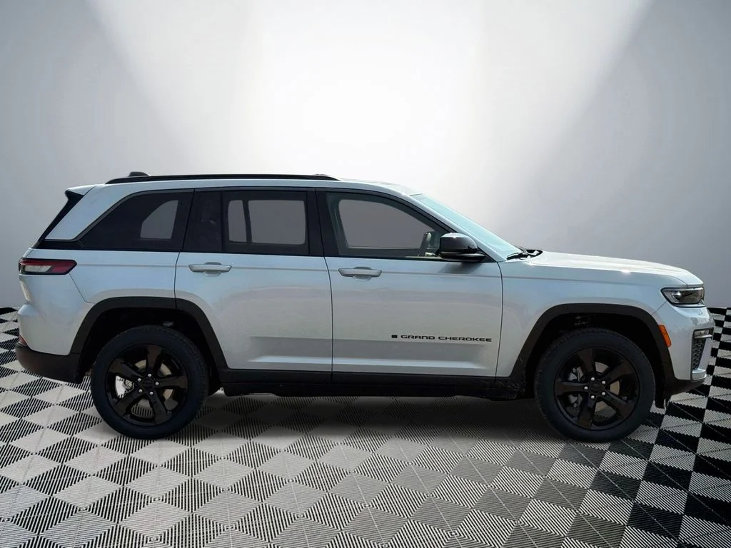 New 2026 Silver Jeep Limited image 6