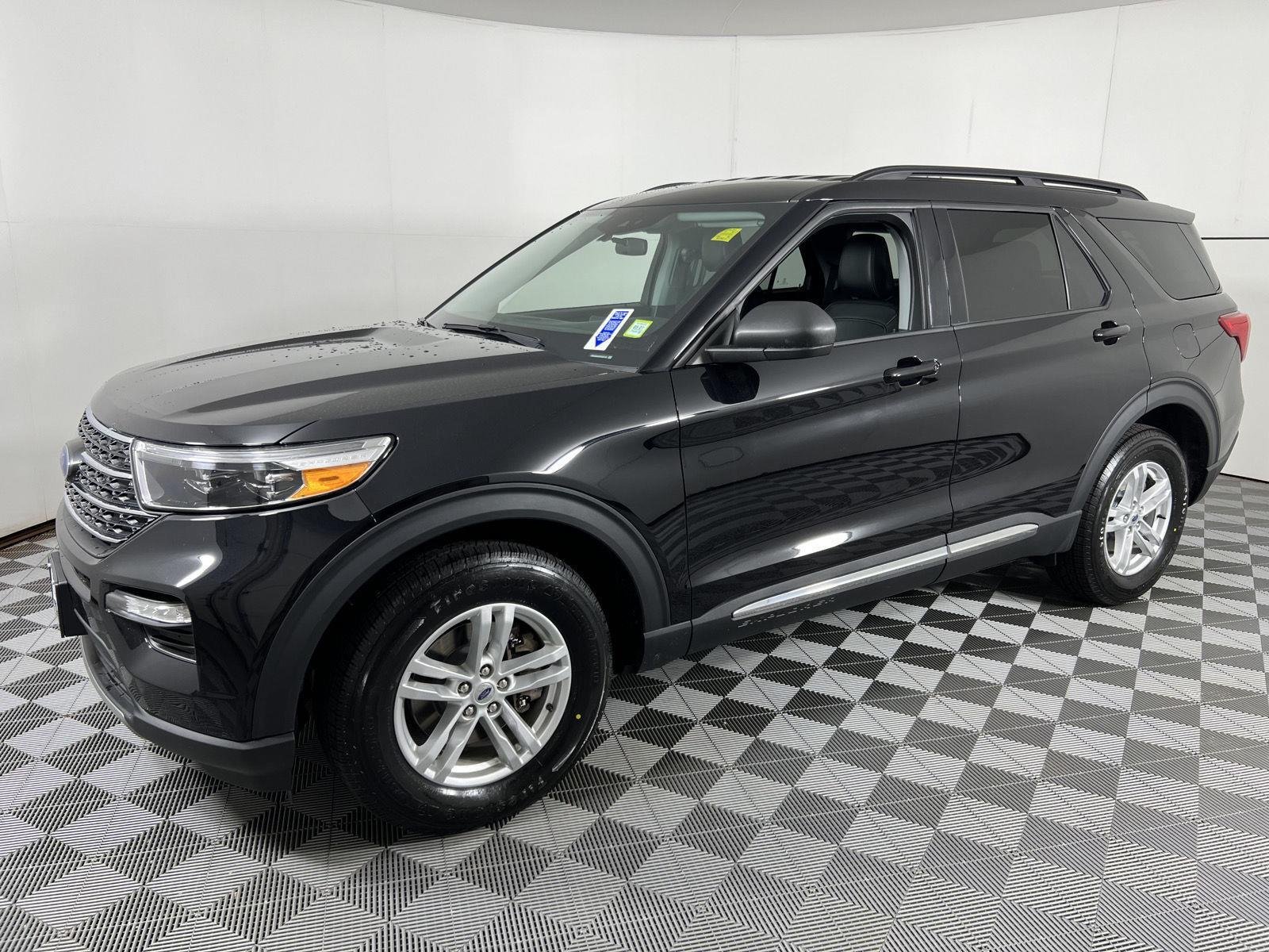 Used 2023 Agate Black Ford XLT image 6