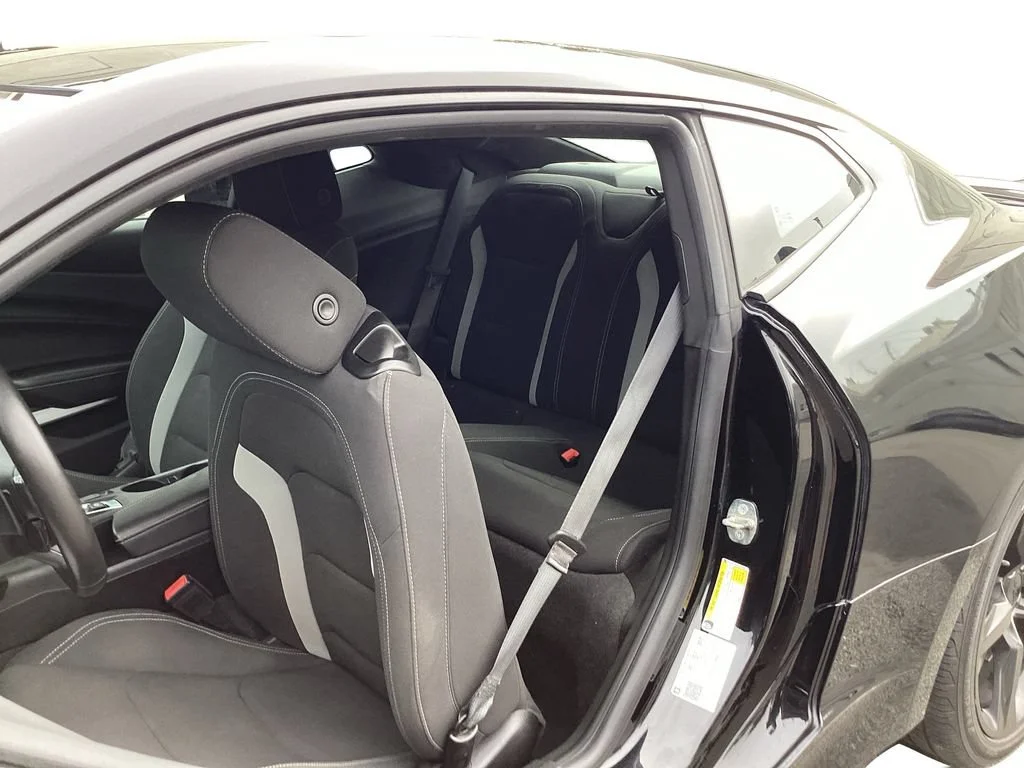 Used 2018 BLACK Chevrolet 1LT image 12