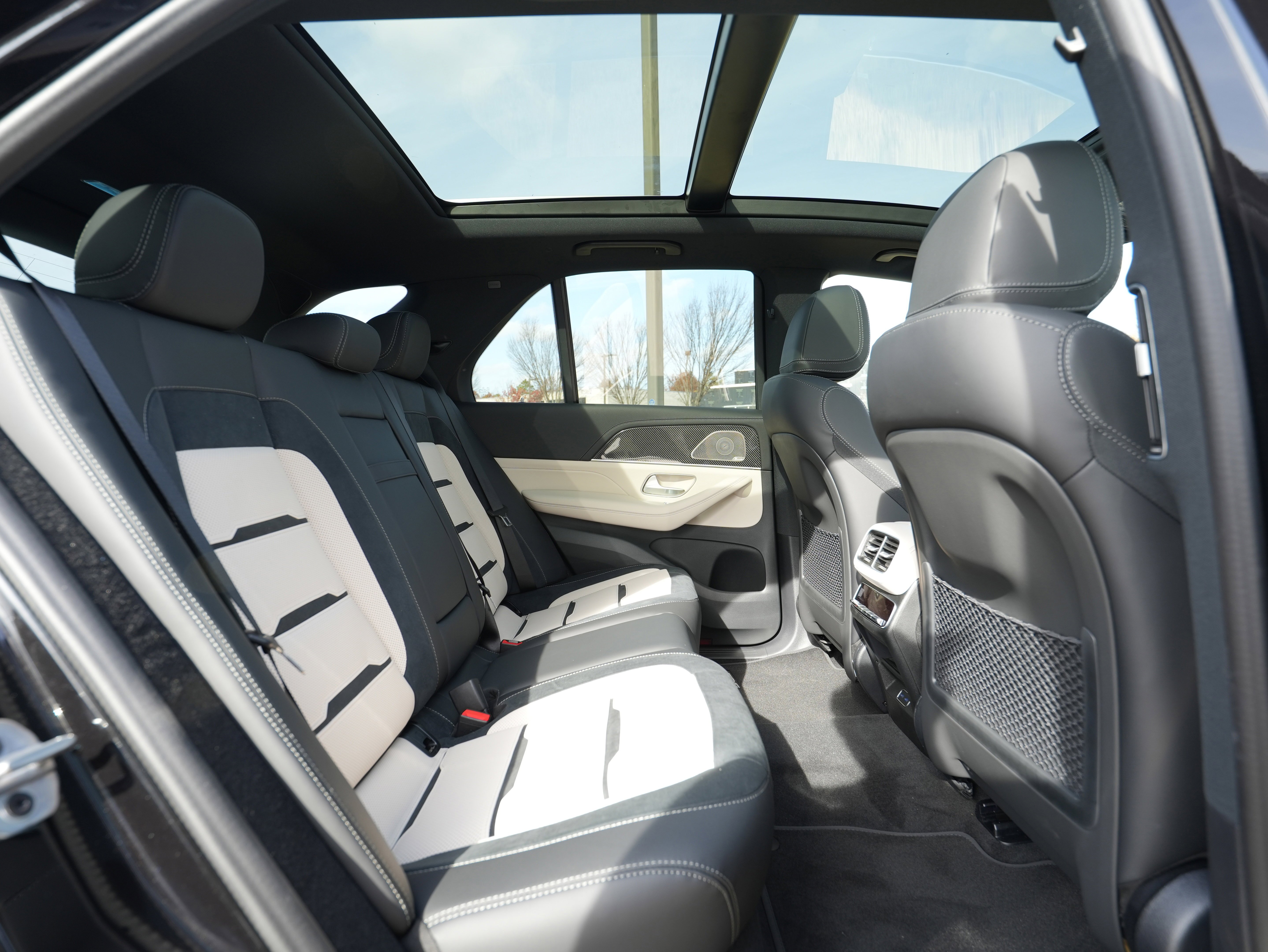 New 2026 OBSIDIAN BLACK Mercedes-Benz AMG® GLE 53 image 46