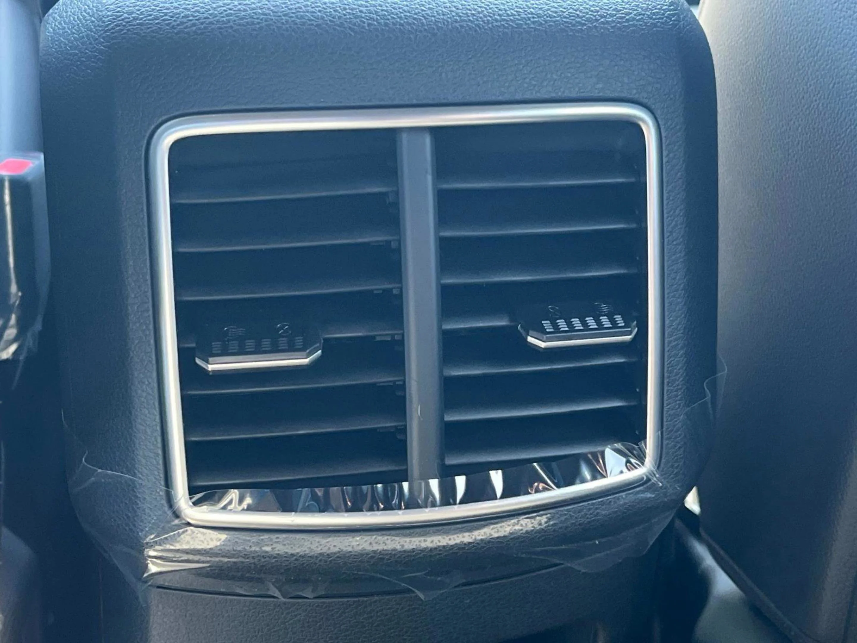 2025 Kia Sportage X-Line - Photo 18