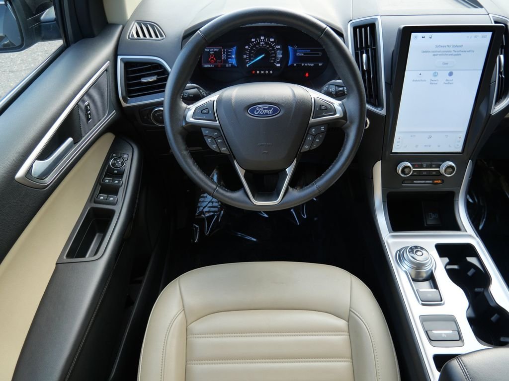 Used 2024 Black Ford SEL image 17