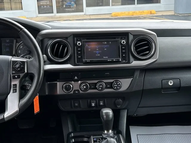 Used 2019 Quicksand Toyota SR5 image 21