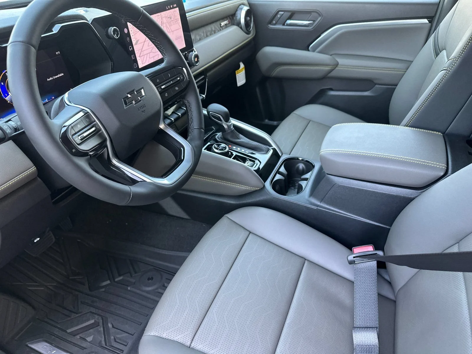2026 Chevrolet Colorado ZR2 - Photo 10