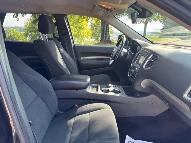 Used 2014 Black Dodge SXT image 10