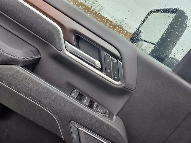 2026 GMC Sierra 2500HD Denali - Photo 11