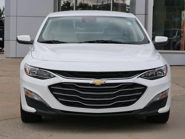 Used 2024 Chevrolet Malibu 2LT with VIN 1G1ZE5STXRF155932 for sale in Eden Prairie, Minnesota
