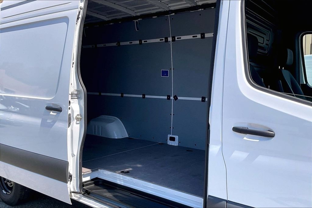 2026 Mercedes-Benz Sprinter Cargo Van Base - Photo 13