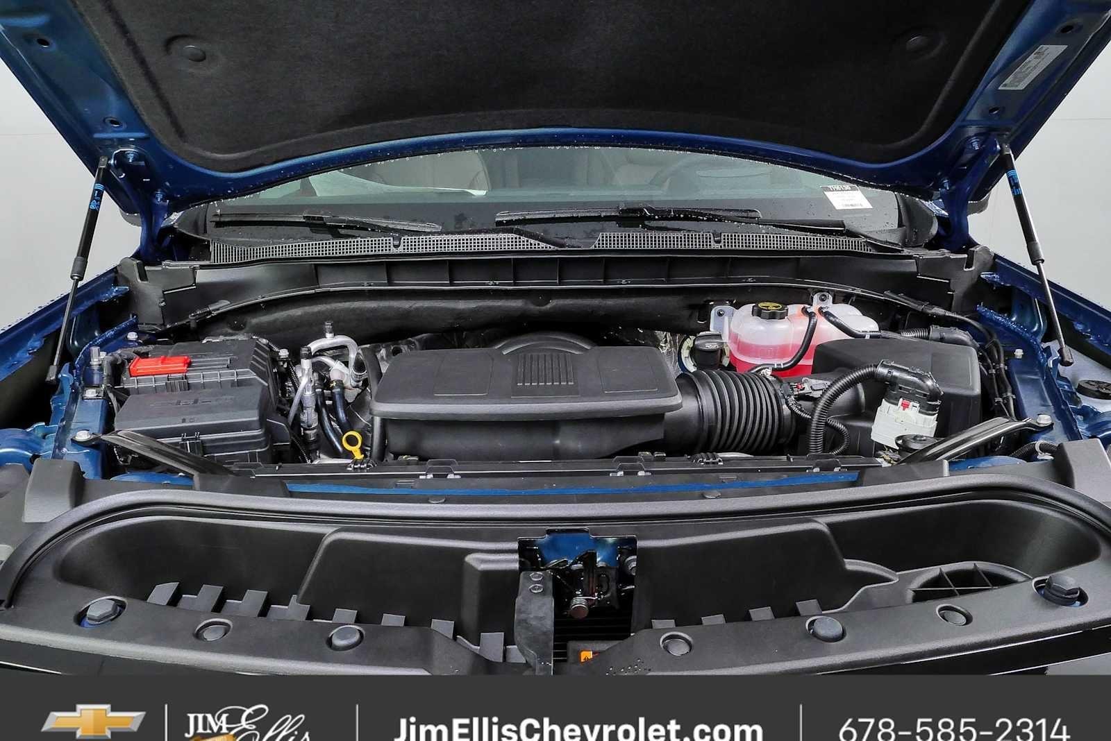 New 2026 Lakeshore Blue Metallic Chevrolet High Country image 37