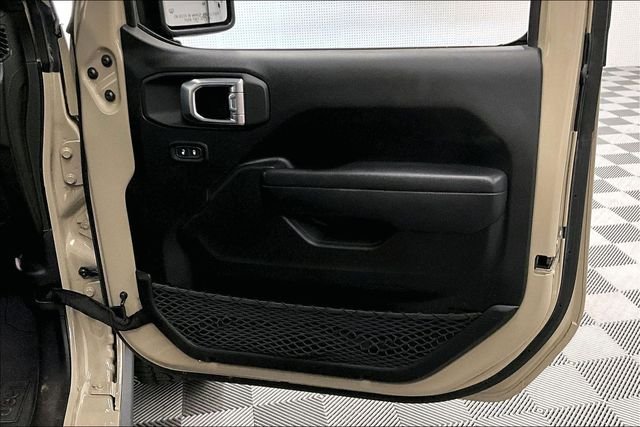 Used 2022 Limited Edition Gobi Clearcoat Jeep Willys image 22