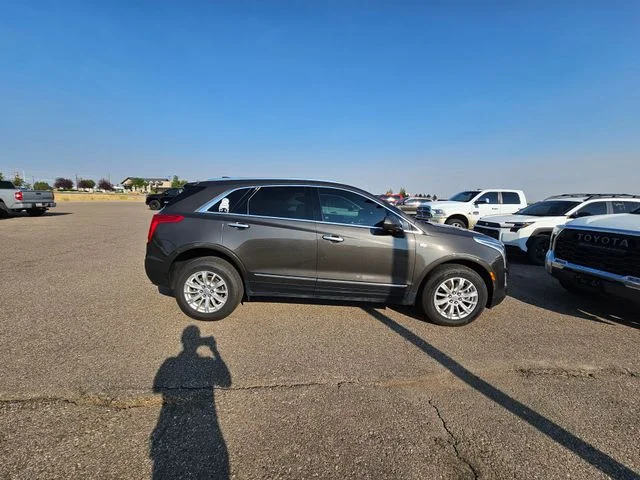 Used 2019 Dark Mocha Metallic Cadillac Base image 7