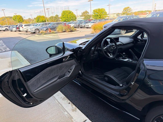 New 2026 Jet Black Mica Mazda Club image 9