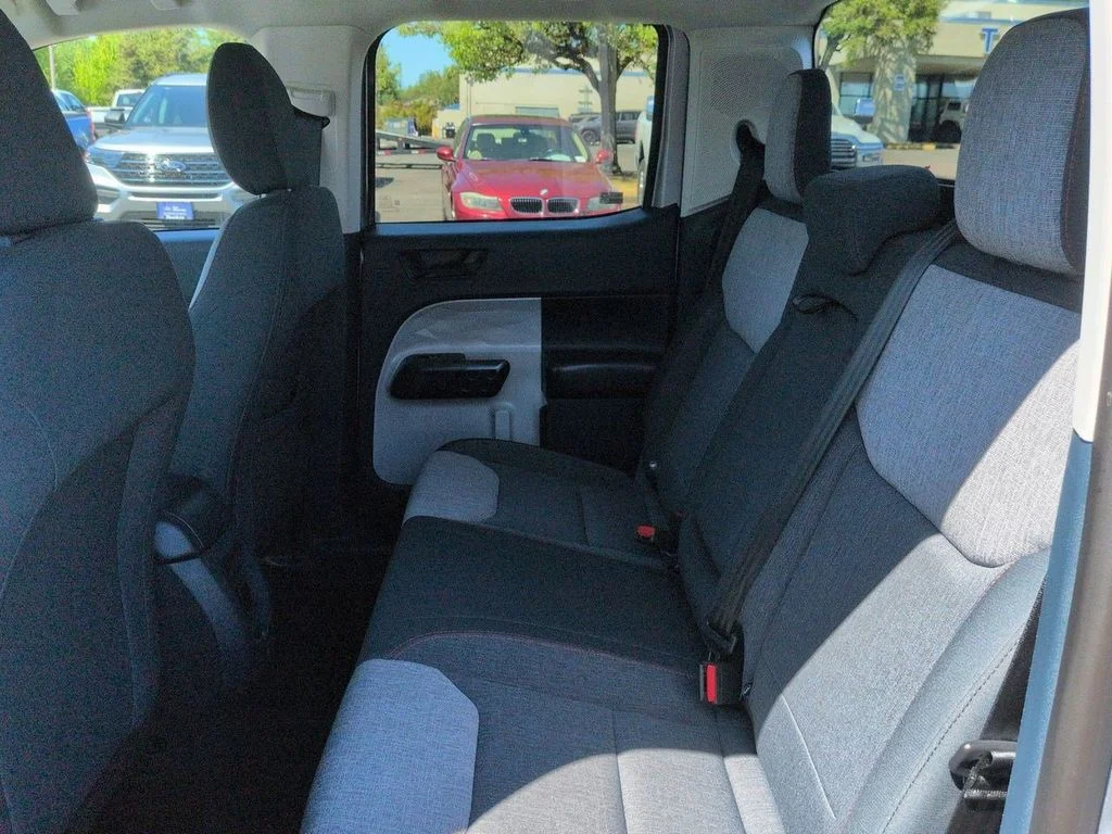Used 2024 Silver Metallic Ford XLT image 23