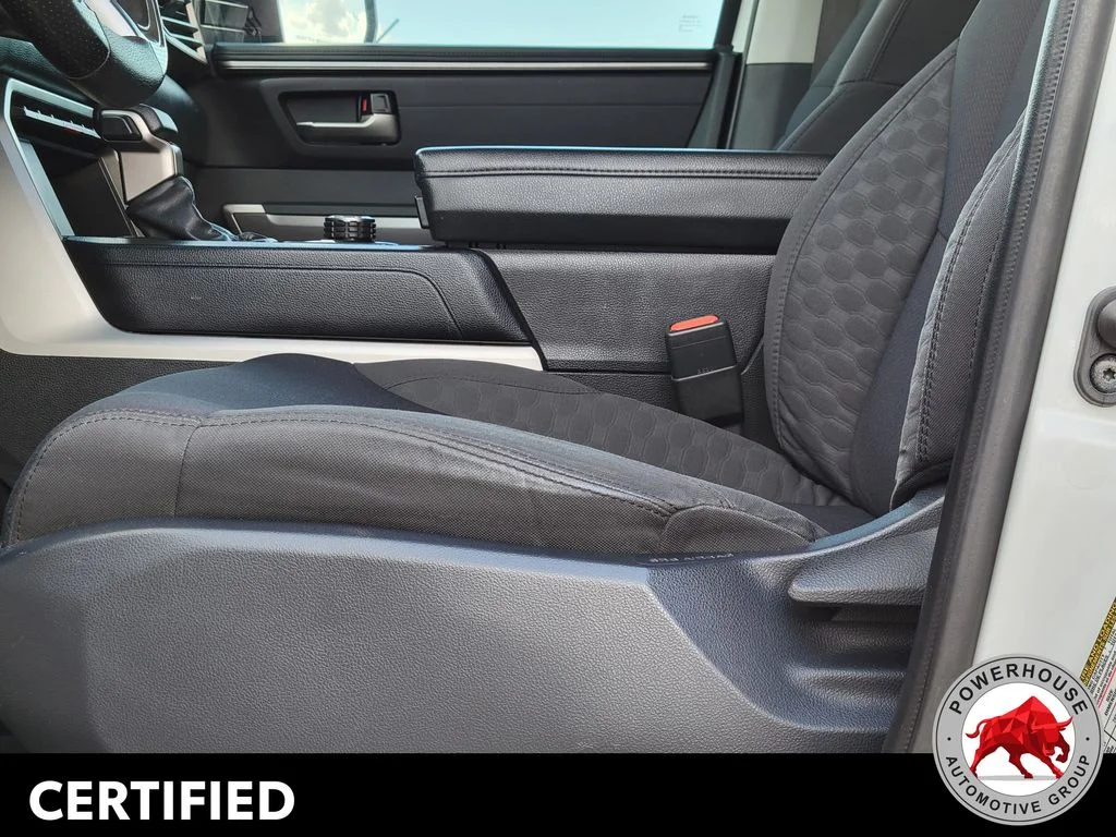 Used 2023 White Toyota SR5 image 23