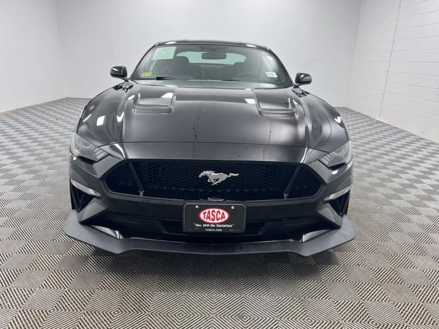 Used 2019 Black Ford GT Premium image 3