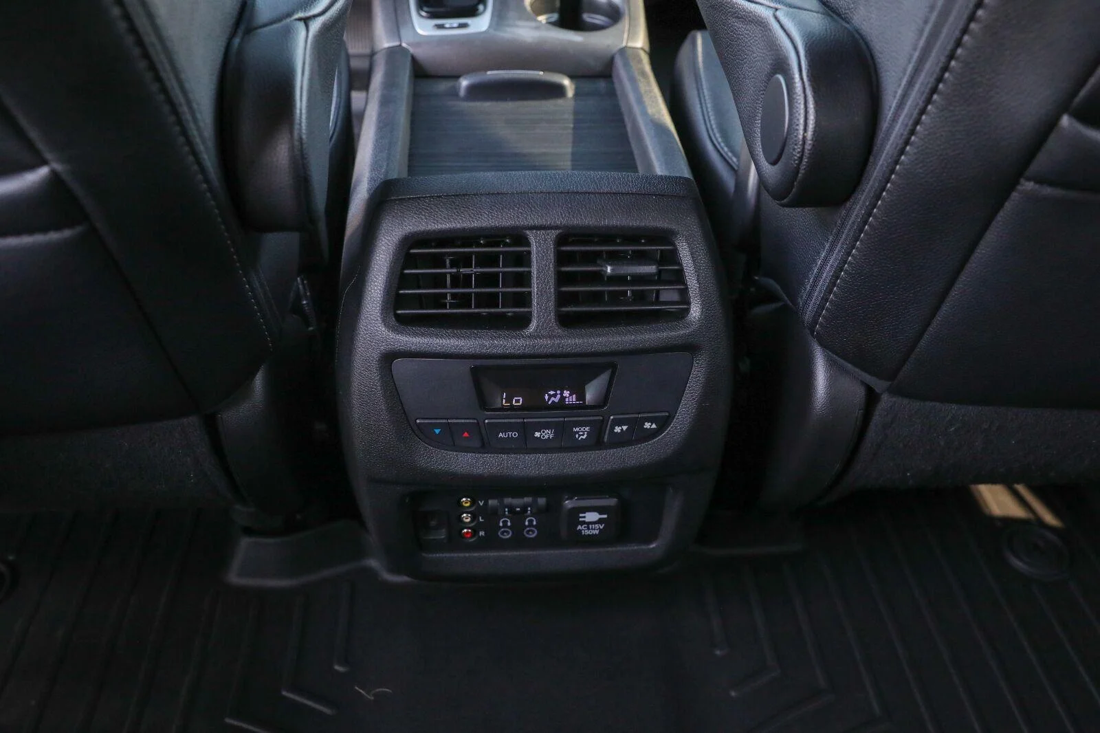 Used 2017 Crystal Black Pearl Honda EX-L image 28