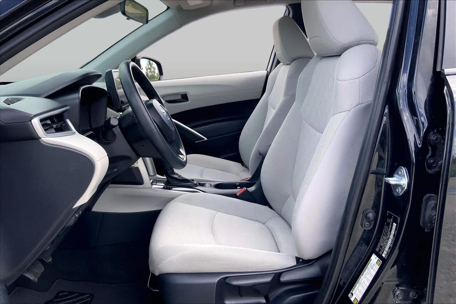 Used 2024 Jet Black Toyota L image 8