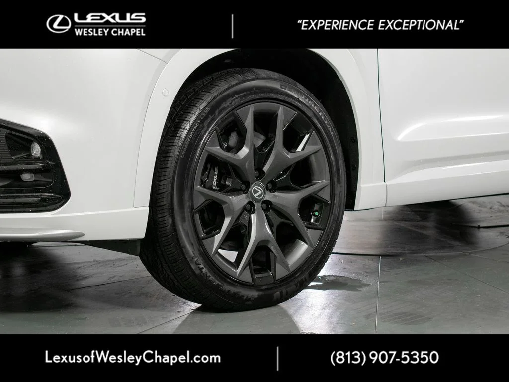 New 2026 Wind Chill Pearl Lexus TX 500h F SPORT PERFORMANCE PREMIUM AWD image 5