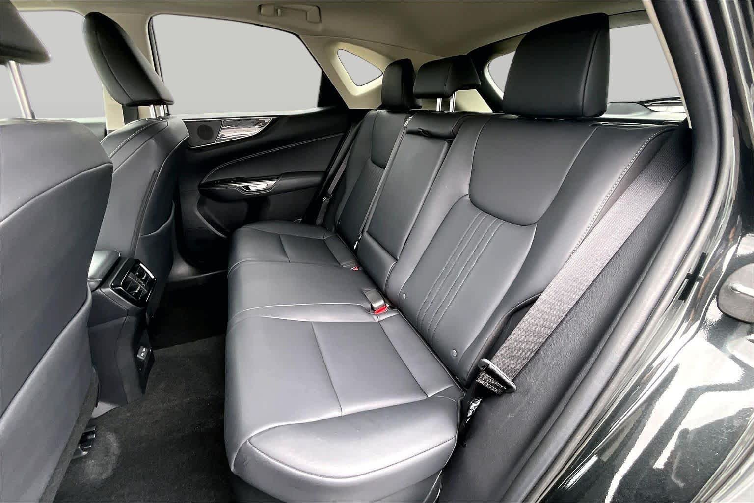 2026 Lexus NX Hybrid 350h - Photo 19