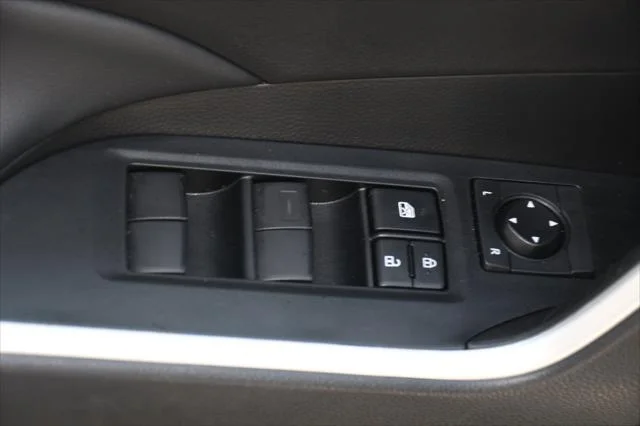 Certified Used 2023 ICE CAP Toyota  image 10