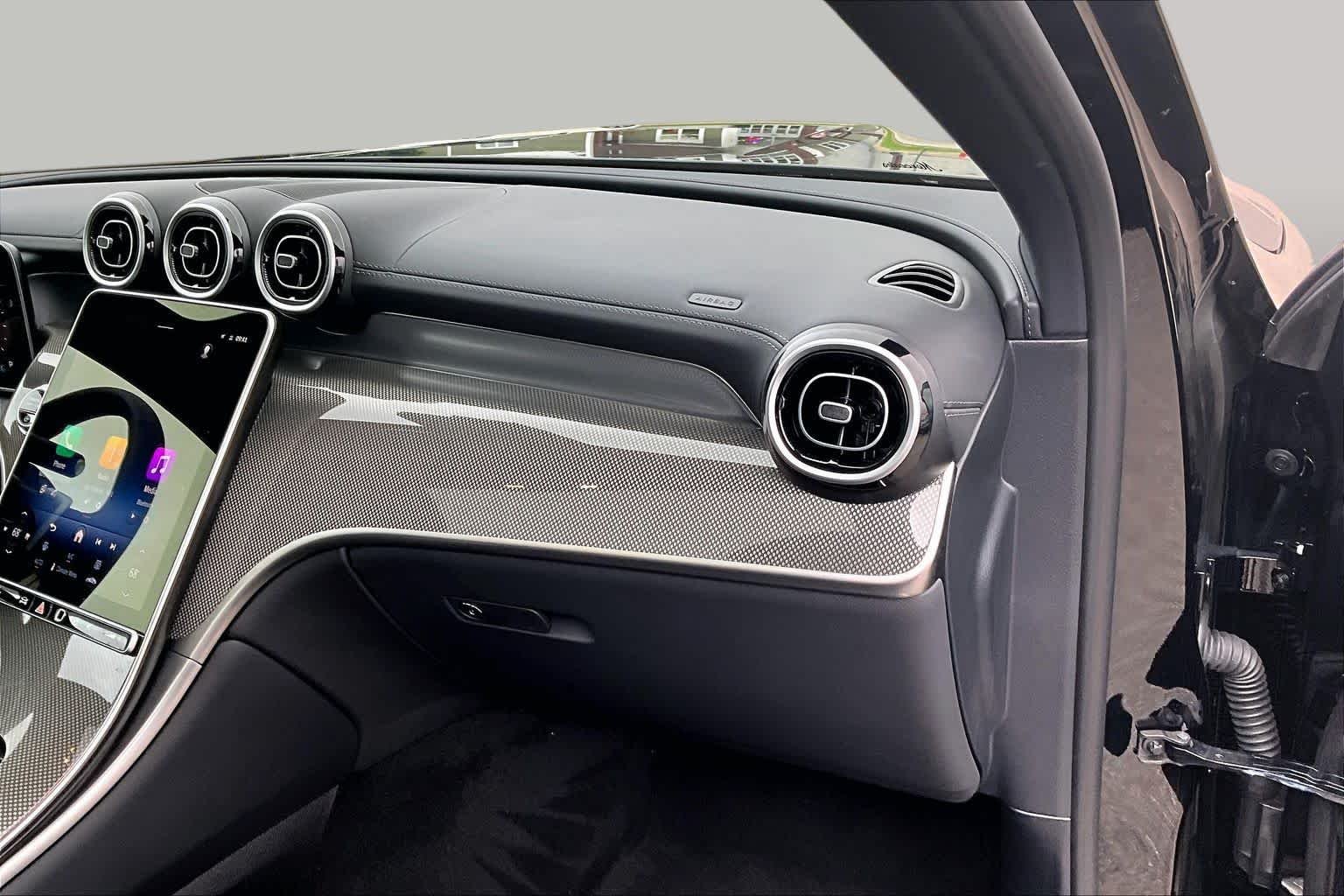 Certified Used 2026 Black Mercedes-Benz GLC 300 image 18