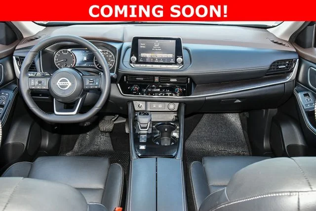 Used 2021 Gray Nissan SL image 30