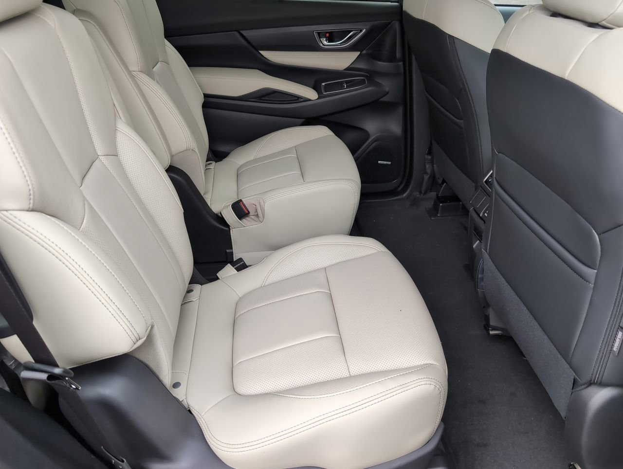 New 2026 AUTUMN GREEN METALLIC Subaru Limited 7-Passenger image 15