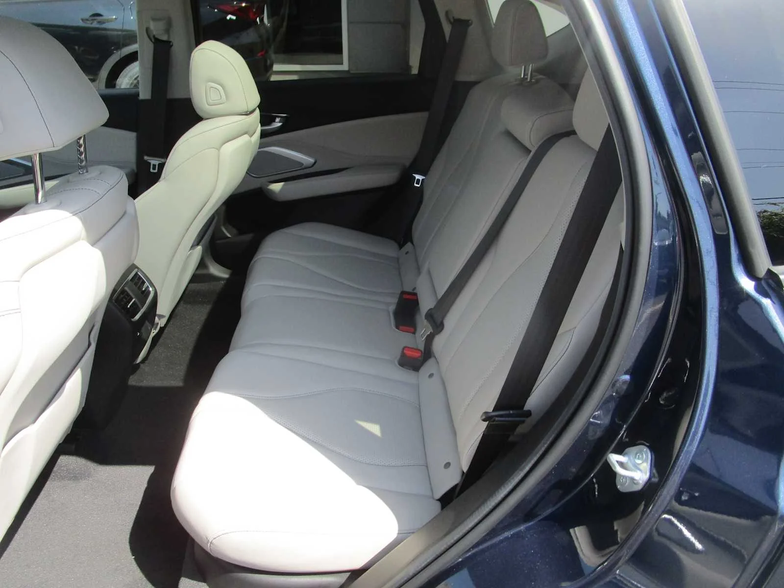 Certified Used 2026 Canyon River Blue Metallic Acura w/Technology Package image 9