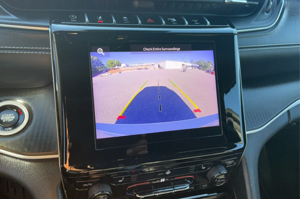 2023 Jeep Grand Cherokee L Altitude - Photo 16