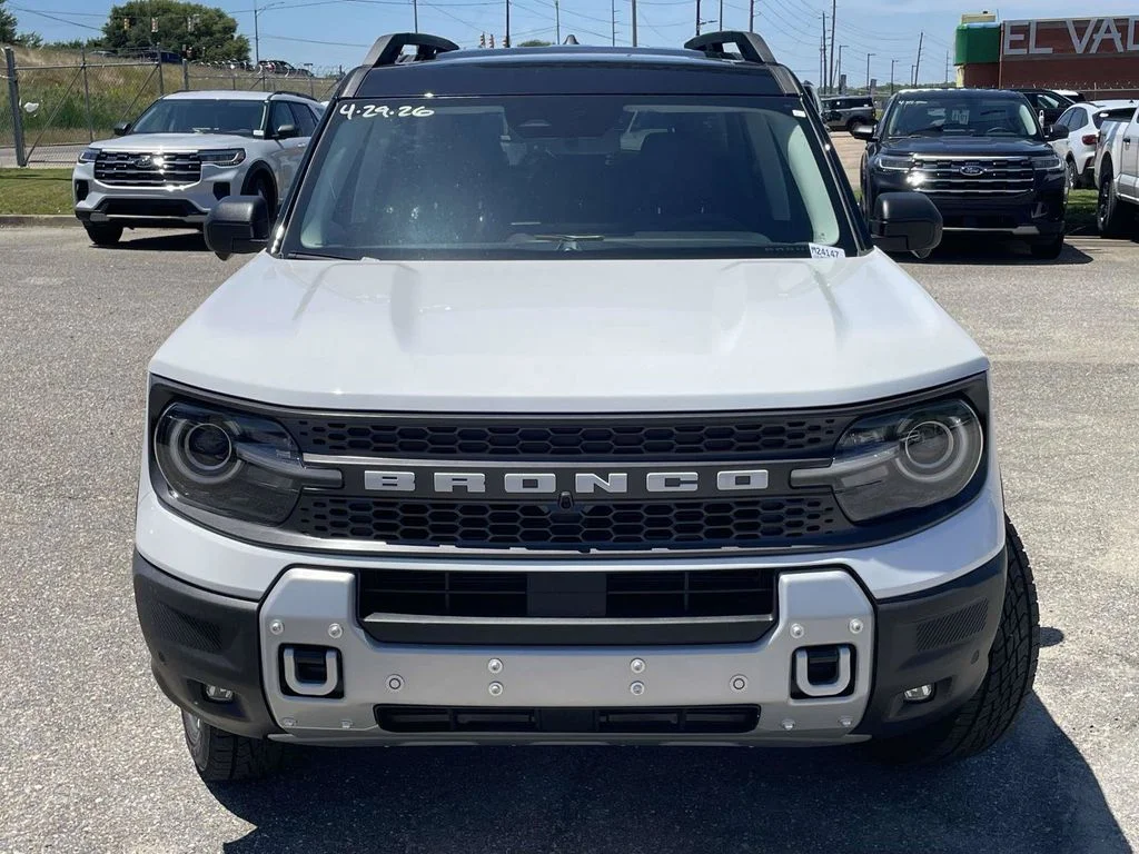 New 2026 White Ford Badlands image 8