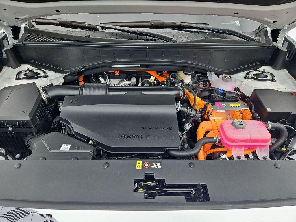 New 2026 White Hyundai SEL Premium 8P image 31