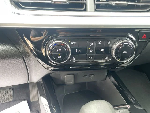 2025 Chevrolet Trax LT - Photo 25