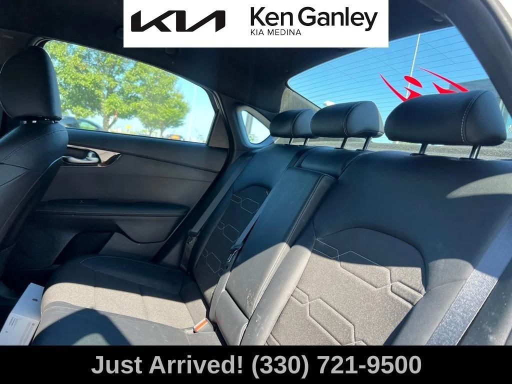 Certified Used 2024 White Kia GT-Line image 10
