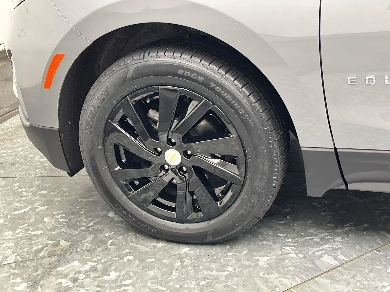 2024 Chevrolet Equinox LT - Photo 34