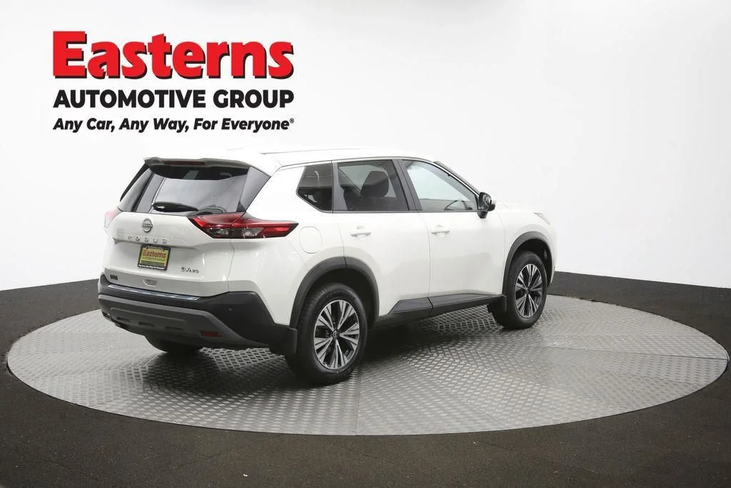 Used 2023 White Nissan SV image 42