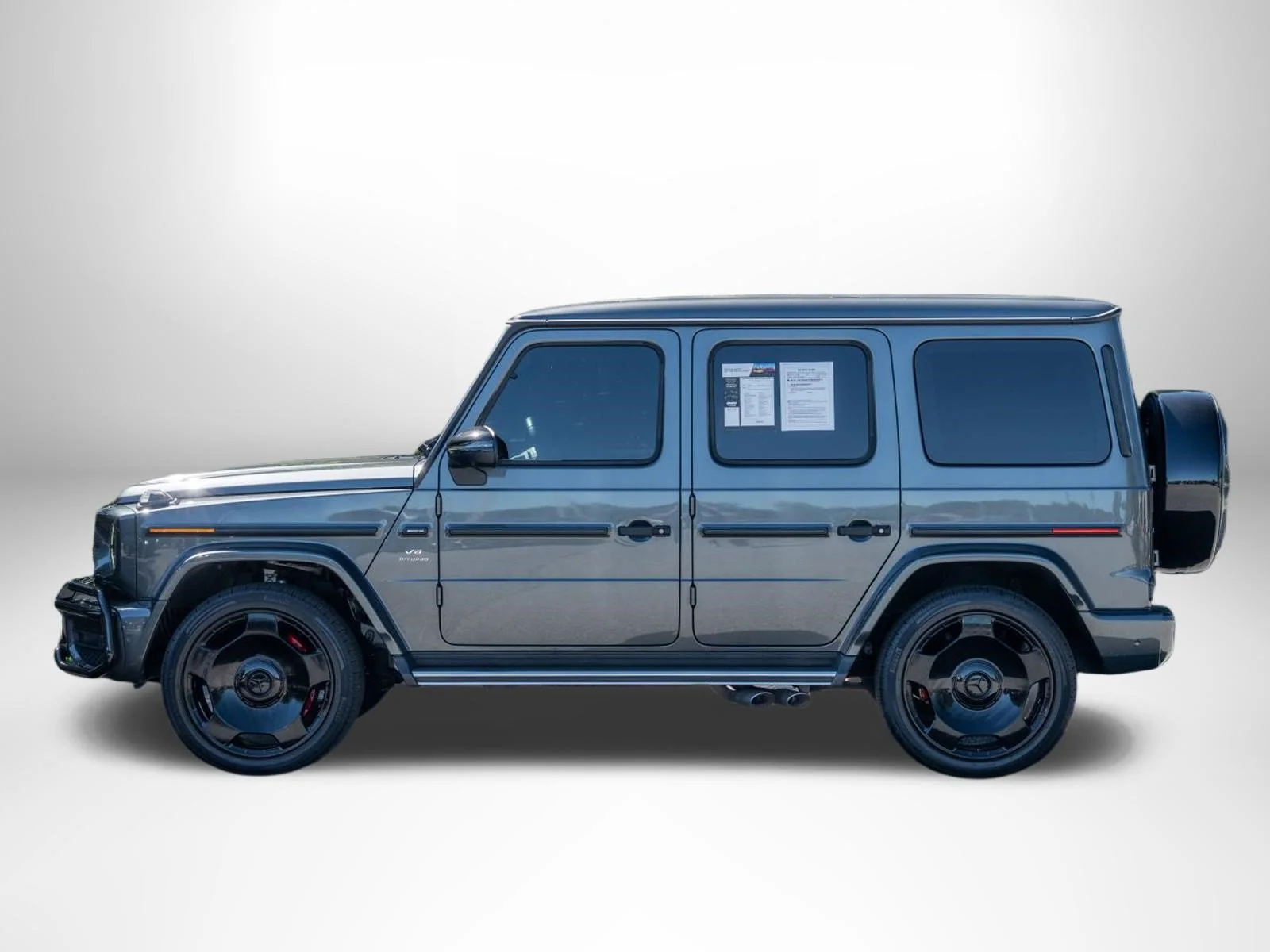 Used 2024 MANUFAKTUR Graphite Metallic Mercedes-Benz AMG® G 63 image 5