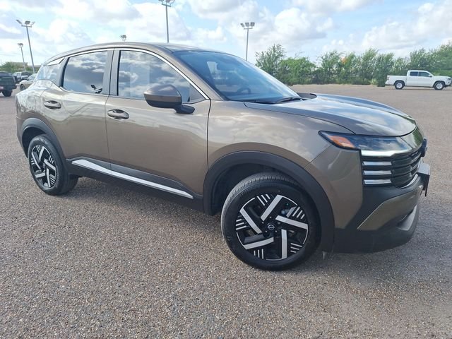 Used 2025 Brown Nissan SV image 1