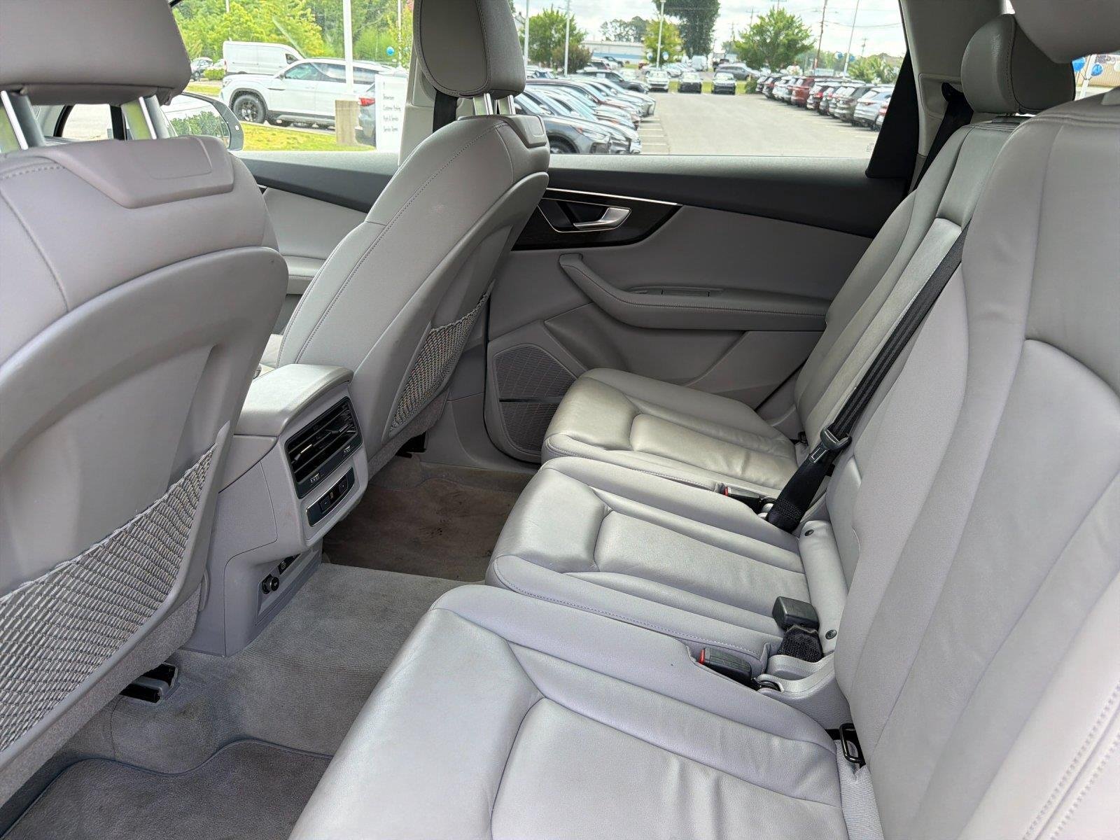Used 2024  Audi Premium Plus image 32