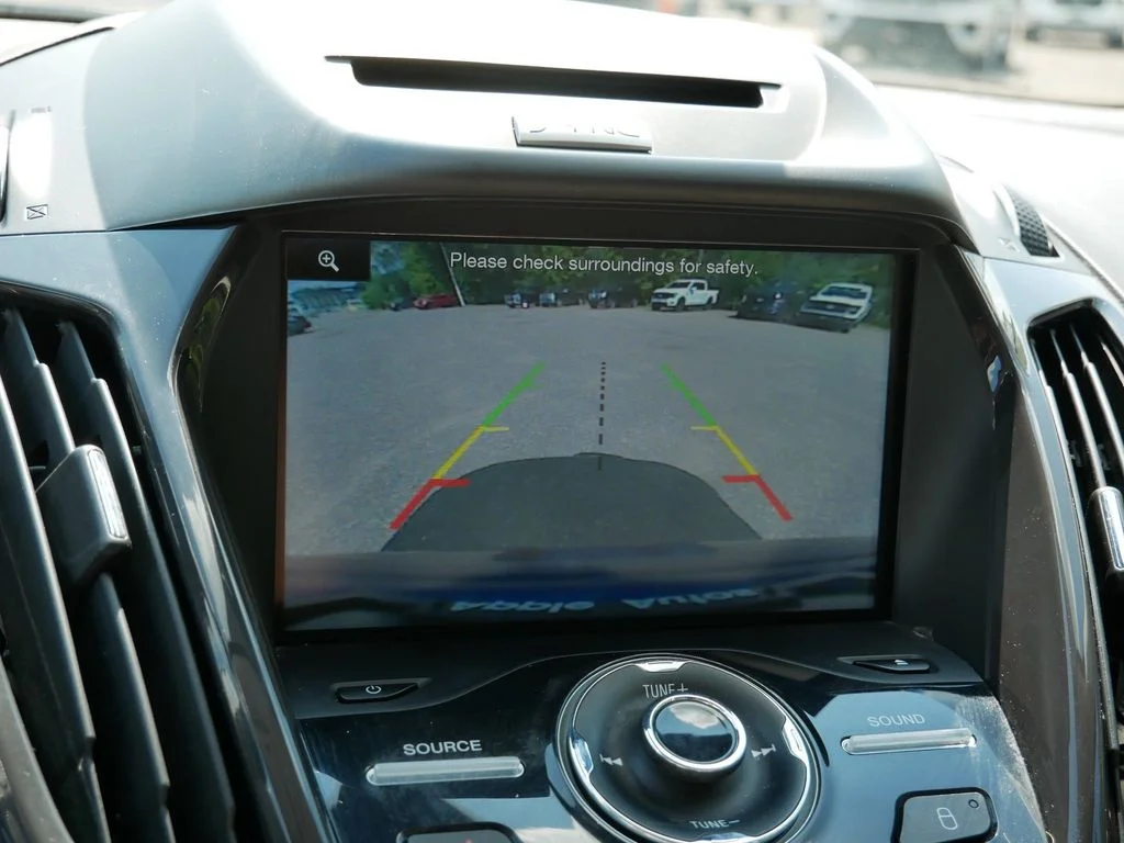 Used 2015 Blue Ford Titanium image 28