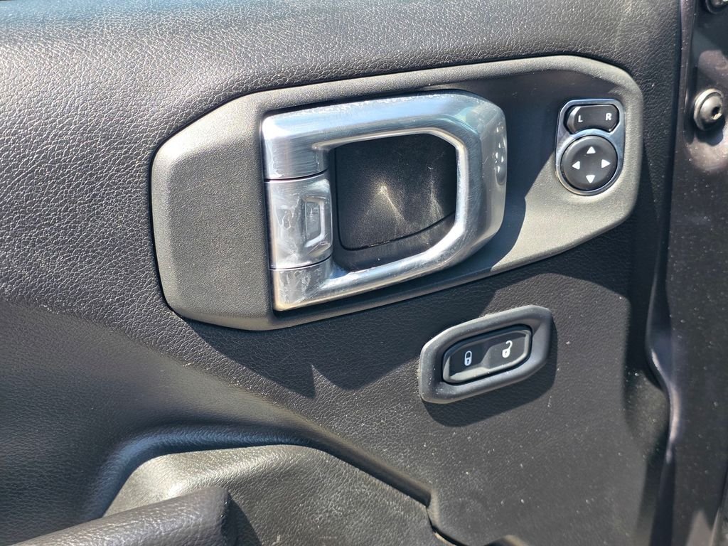 Used 2024 Gray Jeep Rubicon 4xe image 16