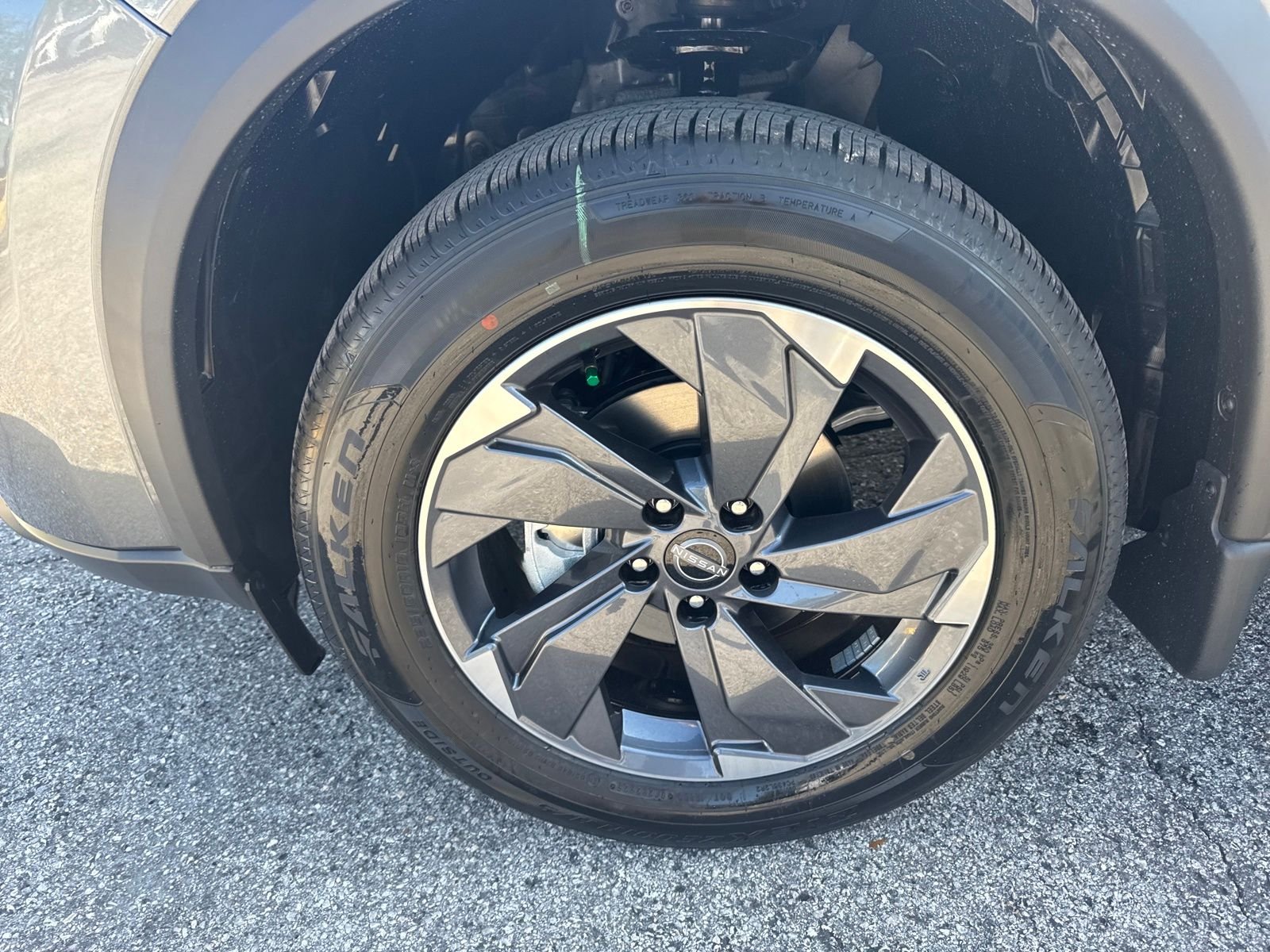 New 2026 Nissan Rogue SV 4D Sport Utility