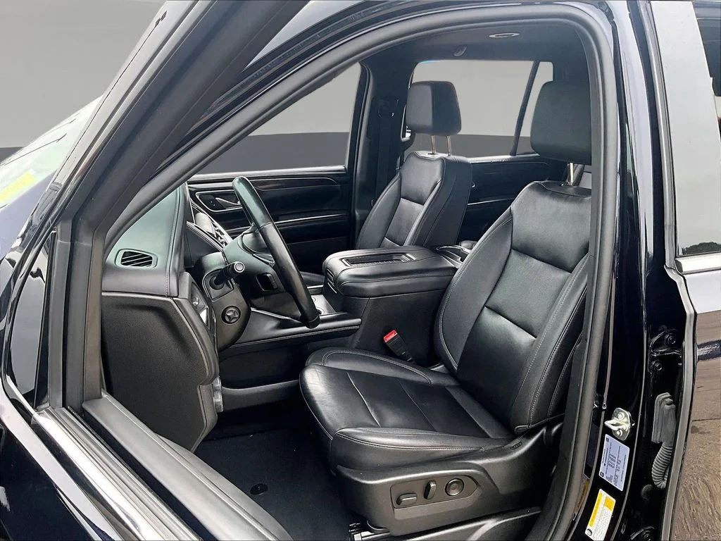 Used 2023 Blue Chevrolet LT image 24