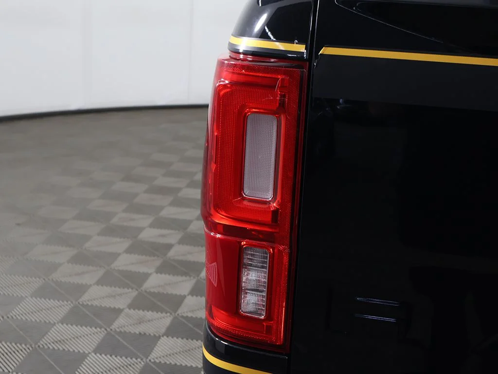 Used 2022 Shadow Black Ford Lariat image 16
