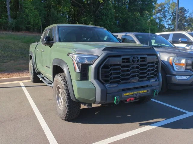 Used 2022 Green Toyota SR5 image 5