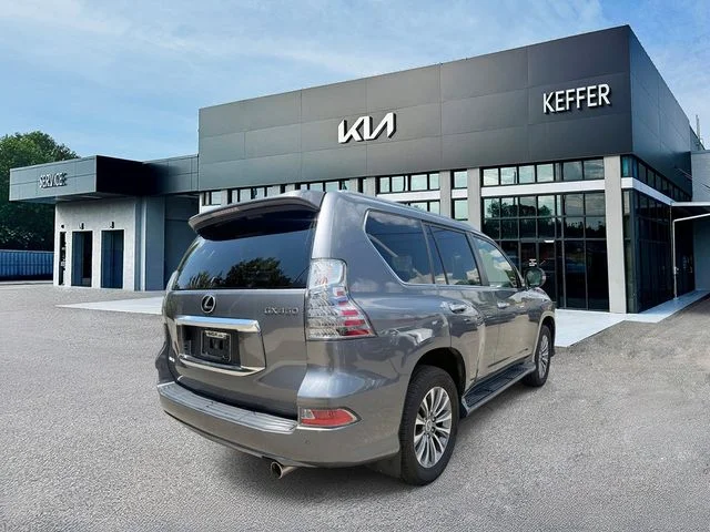 Used 2020 Gray Lexus 460 Luxury image 8