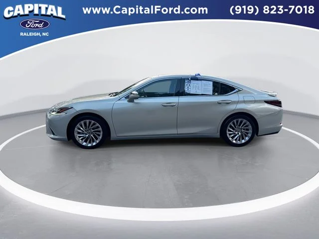 Used 2022 Beige Lexus 350 Ultra Luxury image 5