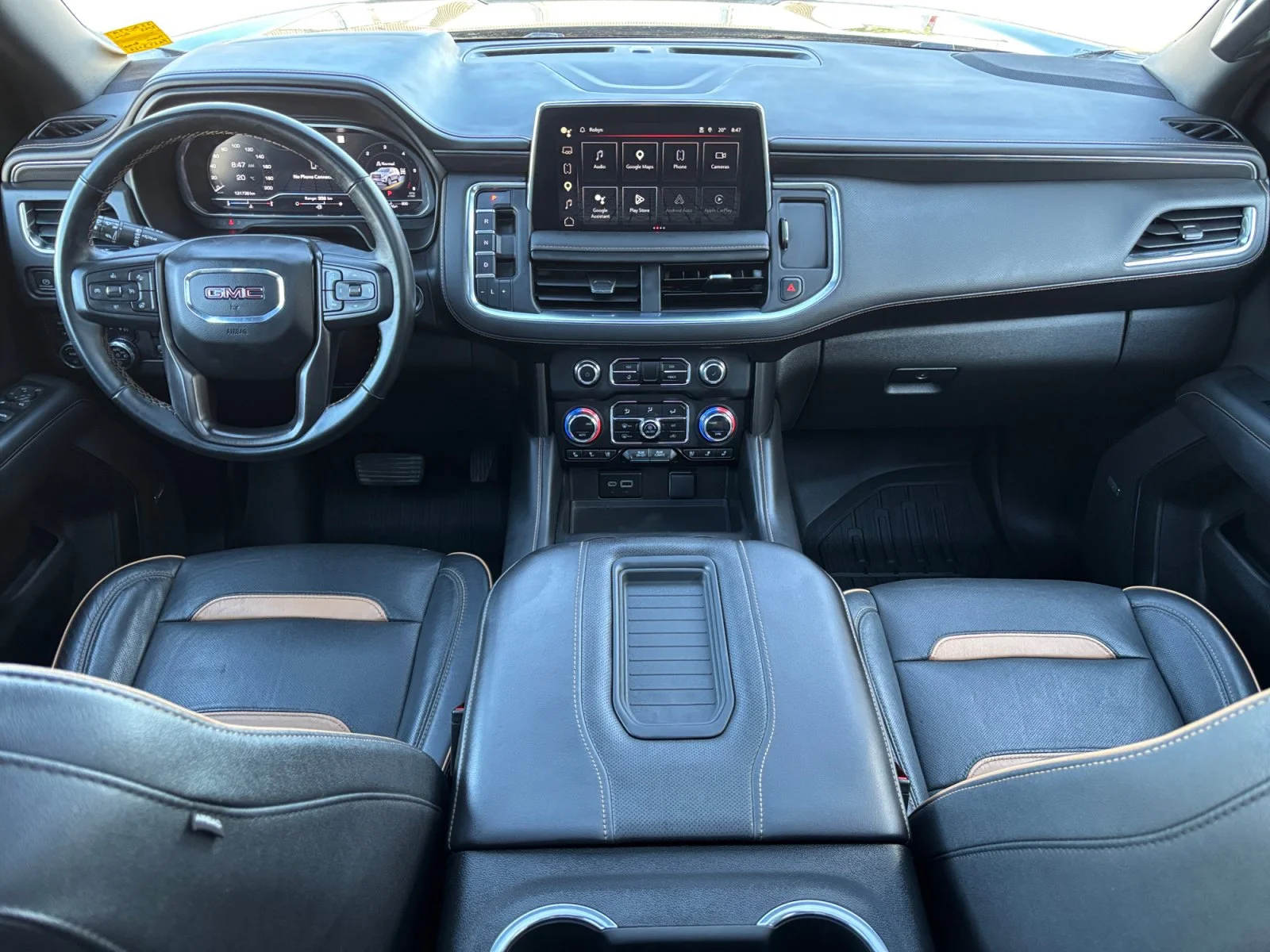 Used 2023 Black GMC AT4 image 12