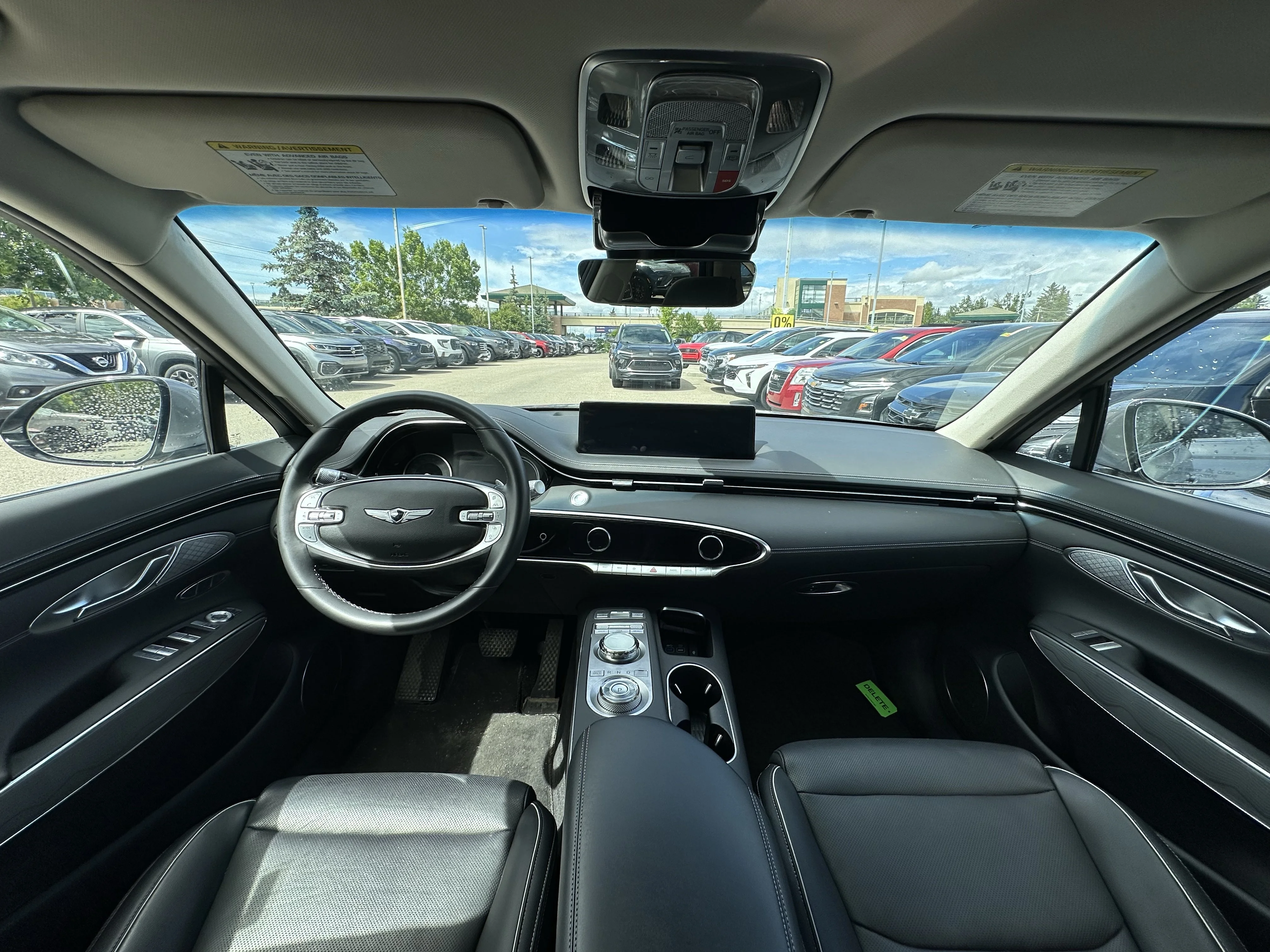 Certified Used 2025 Savile Silver Genesis 2.5T Advanced image 18