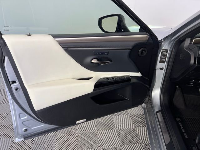 Used 2022 Silver Lexus 350 F Sport image 17